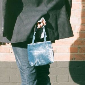 Hai Little Velvet Bag in Light Blue